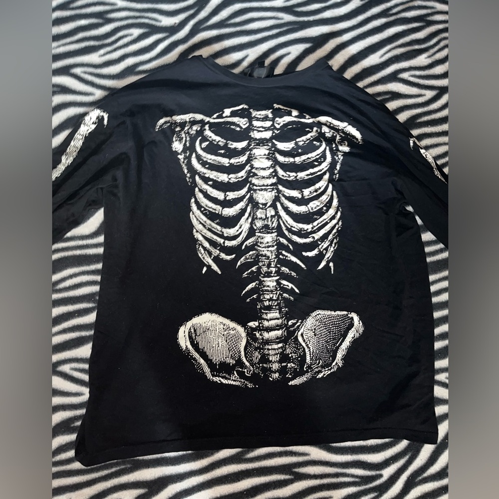 DOLLSKILL ‘GLOW IN THE DARK’ SKELETON SHIRT